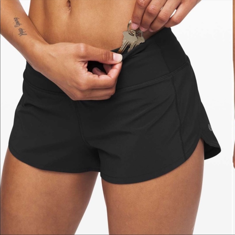 Lululemon speed up shorts size 4